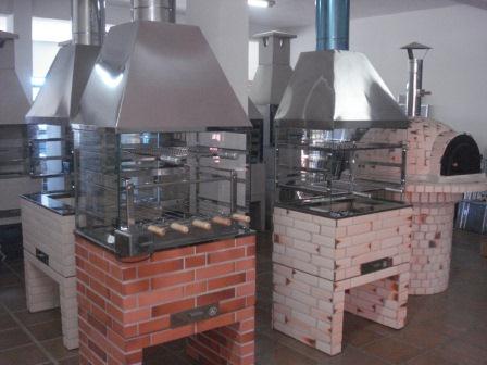 churrasqueira-pre-moldada-vidro-duto-inox-galvanizado